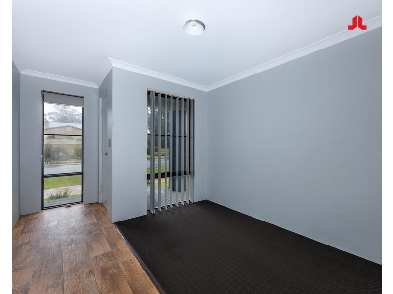 55 Lloyd Avenue, Ravenswood WA 6208