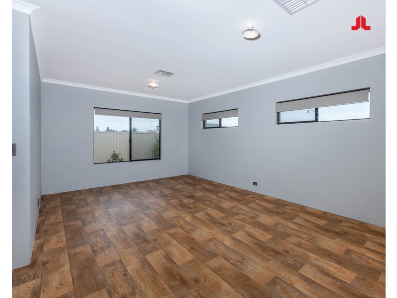 55 Lloyd Avenue, Ravenswood WA 6208