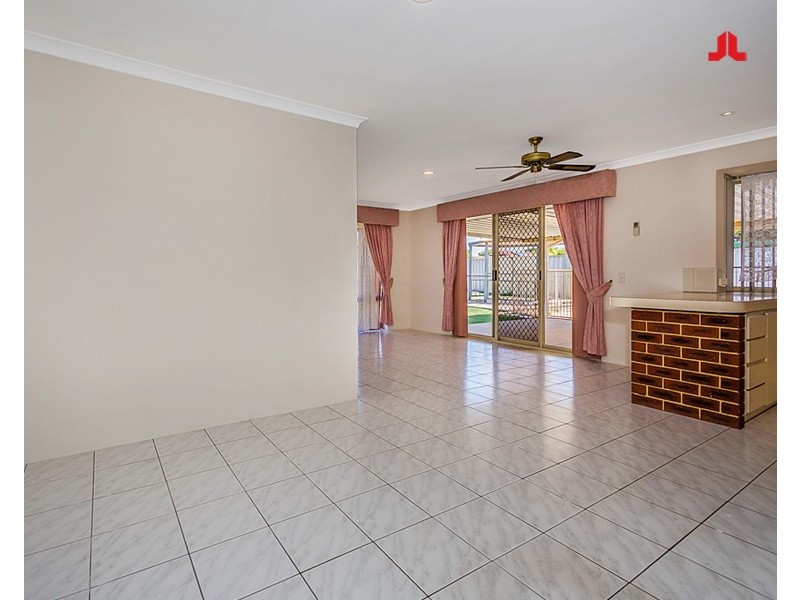 2 Argonaut Avenue, Waikiki WA 6169