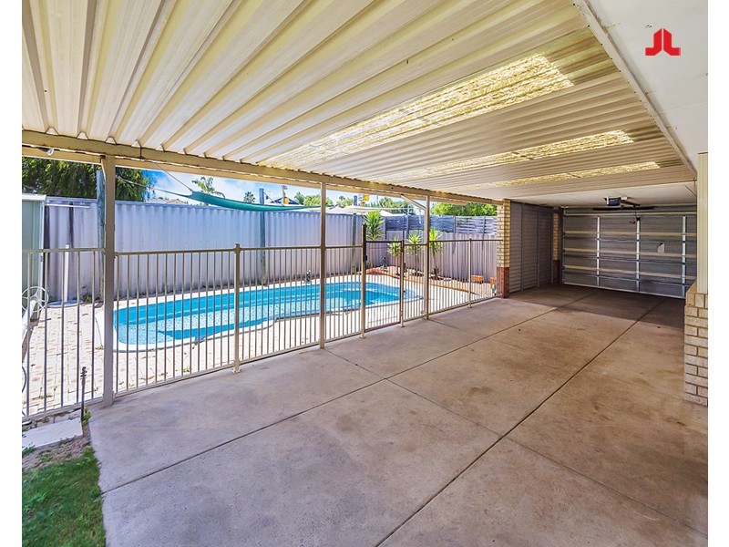 2 Argonaut Avenue, Waikiki WA 6169