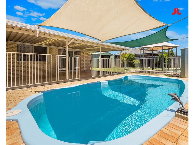 2 Argonaut Avenue, Waikiki WA 6169