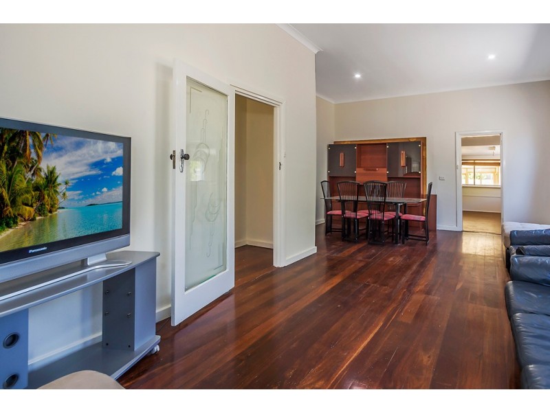 192 Safety Bay Road, Safety Bay WA 6169