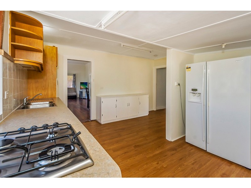 192 Safety Bay Road, Safety Bay WA 6169