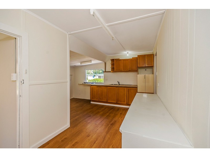 192 Safety Bay Road, Safety Bay WA 6169