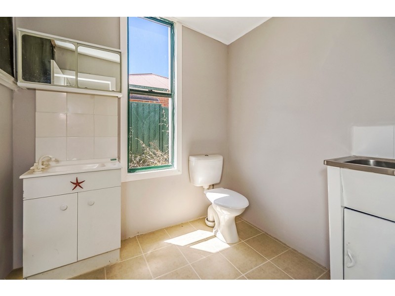 192 Safety Bay Road, Safety Bay WA 6169