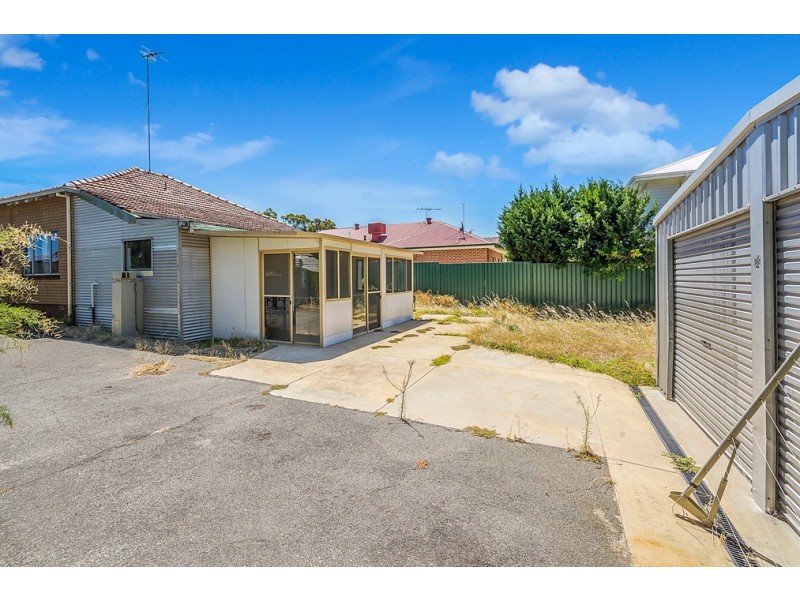 192 Safety Bay Road, Safety Bay WA 6169