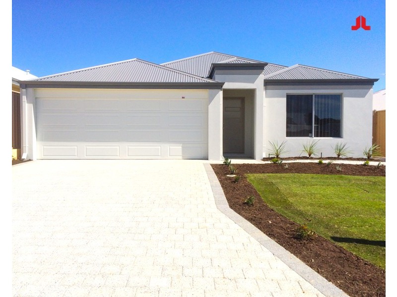 7 Gullane Way, Meadow Springs WA 6210