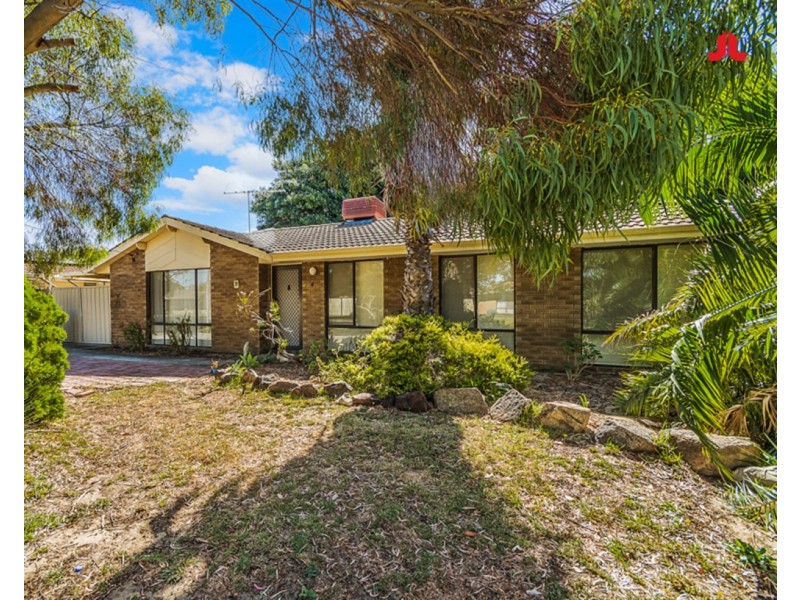 4 Burnside way, Waikiki WA 6169