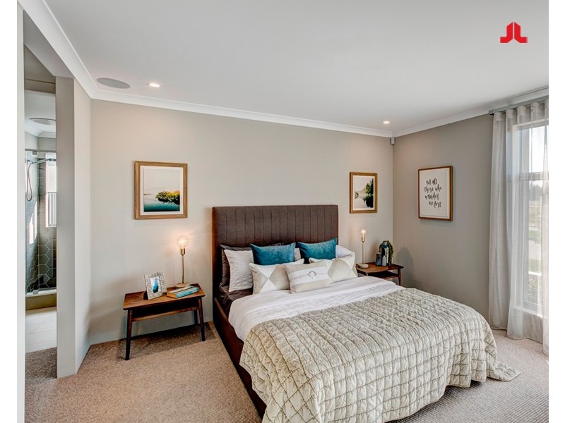 24 Dalby Street, Hilbert WA 6112