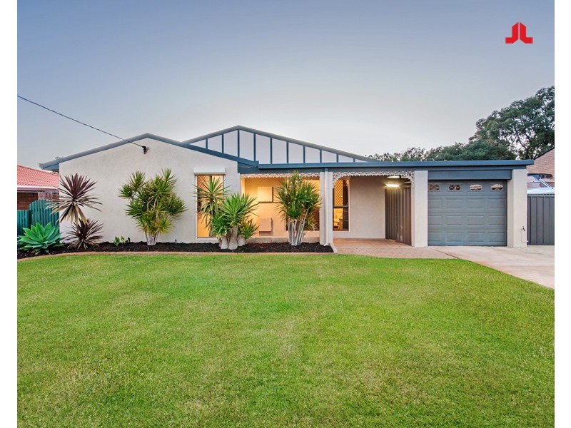 9 Leeder Street, Safety Bay WA 6169