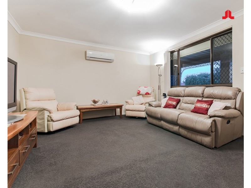 9 Leeder Street, Safety Bay WA 6169