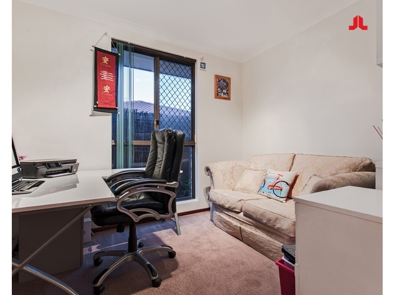 9 Leeder Street, Safety Bay WA 6169