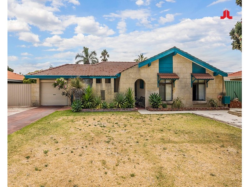 4 Montego Close, Safety Bay WA 6169