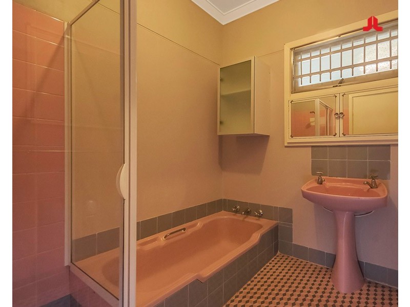 51 Jecks Street, Rockingham WA 6168