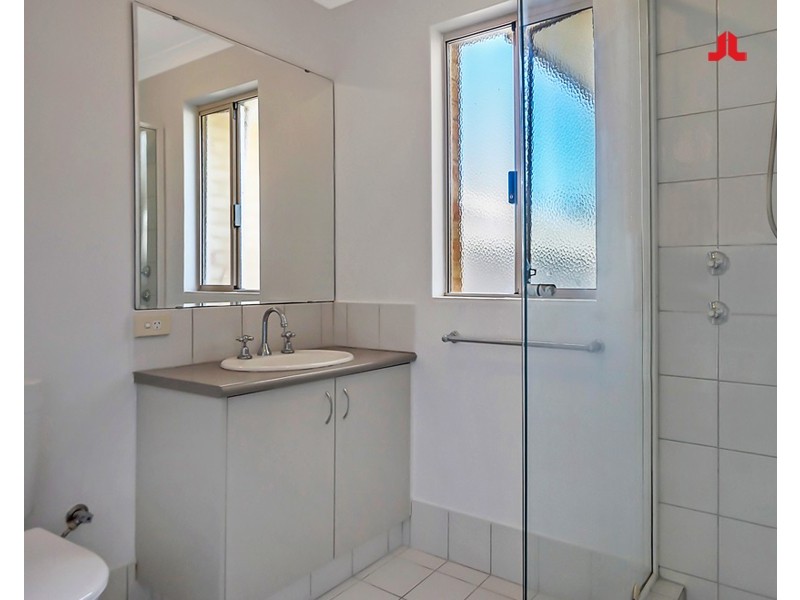 102 Fisher Street, Rockingham WA 6168