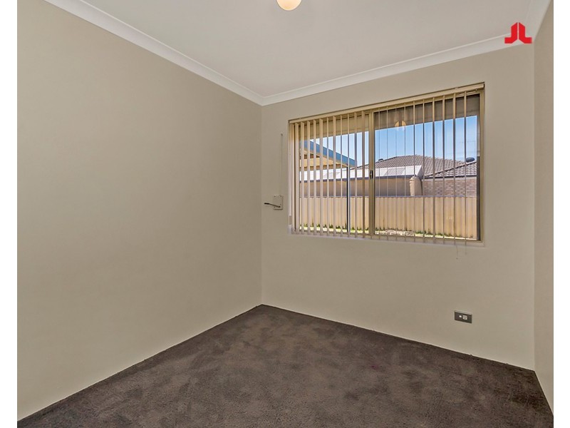 8 Sarah Ann Cres, Warnbro WA 6169