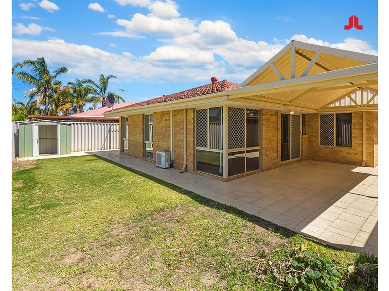 5 Maroon Place, Warnbro WA 6169