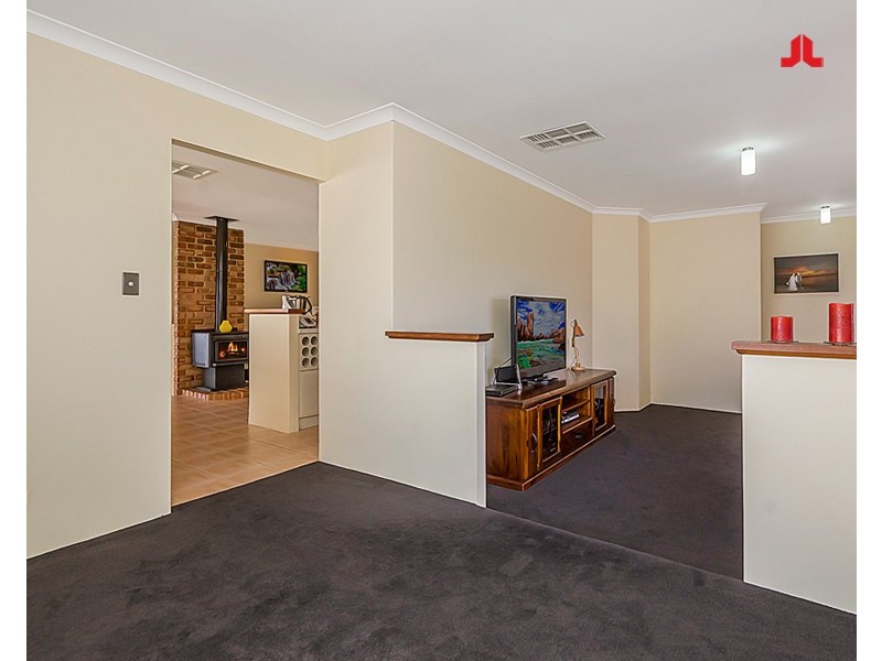 81 La Spezia Dr, Secret Harbour WA 6173