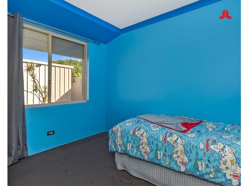 81 La Spezia Dr, Secret Harbour WA 6173