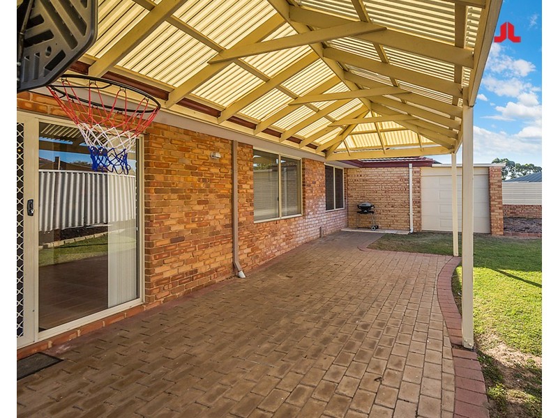 81 La Spezia Dr, Secret Harbour WA 6173