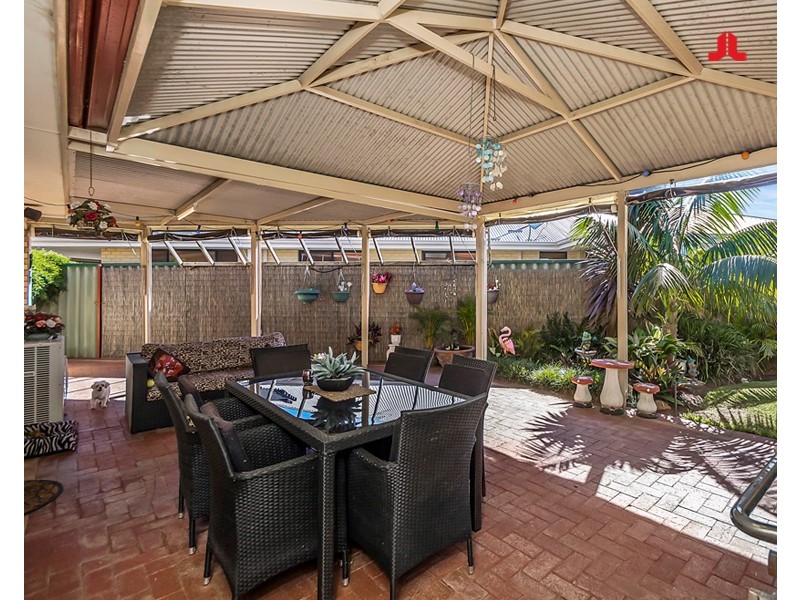 11 Athens Entrance, Port Kennedy WA 6172