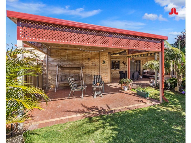 11 Athens Entrance, Port Kennedy WA 6172