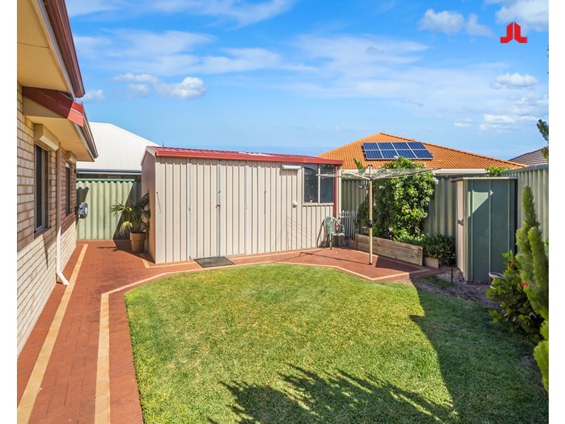 11 Athens Entrance, Port Kennedy WA 6172