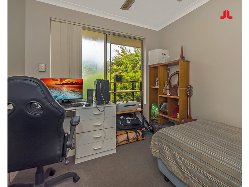 35 Grange Drive, Cooloongup WA 6168
