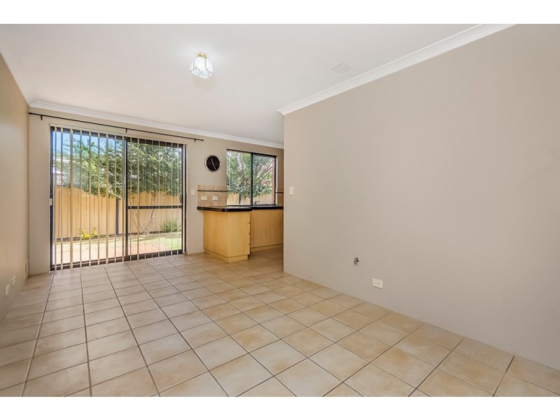5/53 Moreton Cres, Warnbro WA 6169