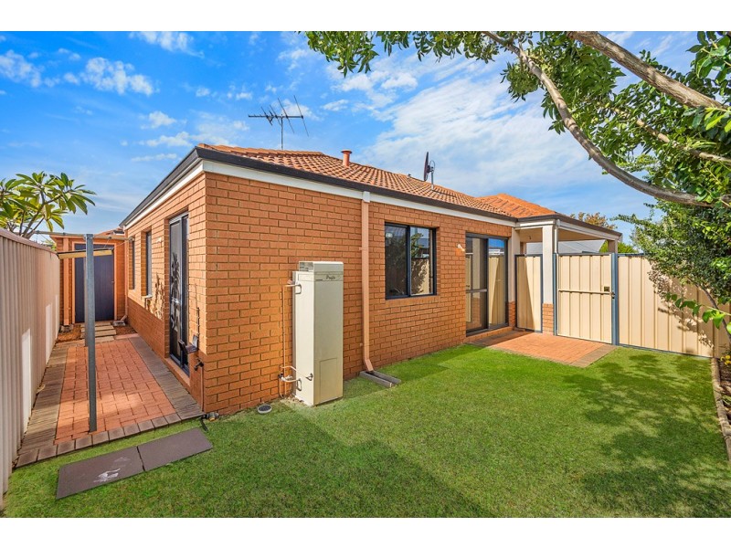 5/53 Moreton Cres, Warnbro WA 6169