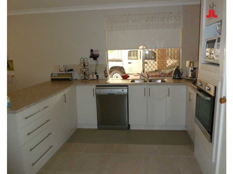 37 Bell Street, Rockingham WA 6168