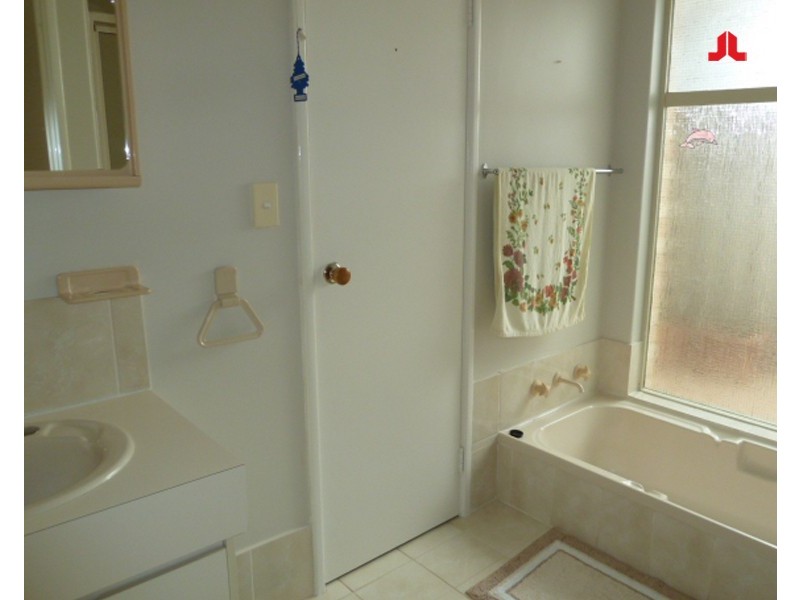 37 Bell Street, Rockingham WA 6168