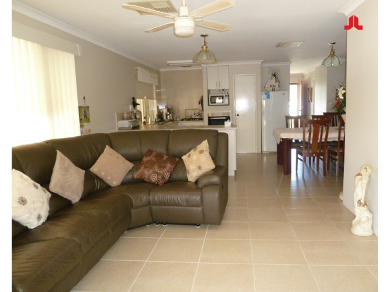 37 Bell Street, Rockingham WA 6168