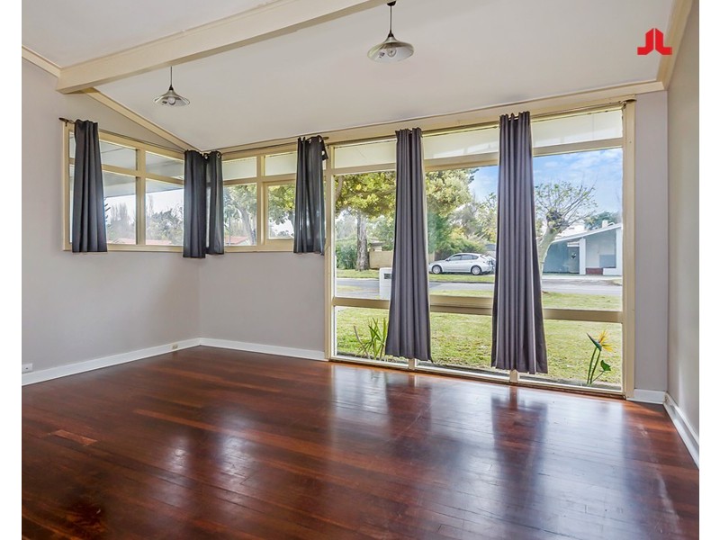 103 Read Street, Rockingham WA 6168