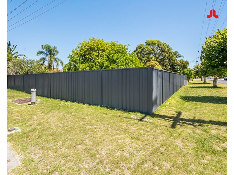 103 Read Street, Rockingham WA 6168
