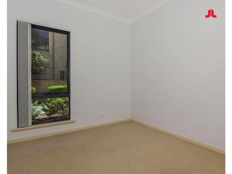 2/3 Fraser Street, Rockingham WA 6168