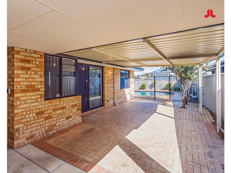 5 Wirrah Way, Warnbro WA 6169