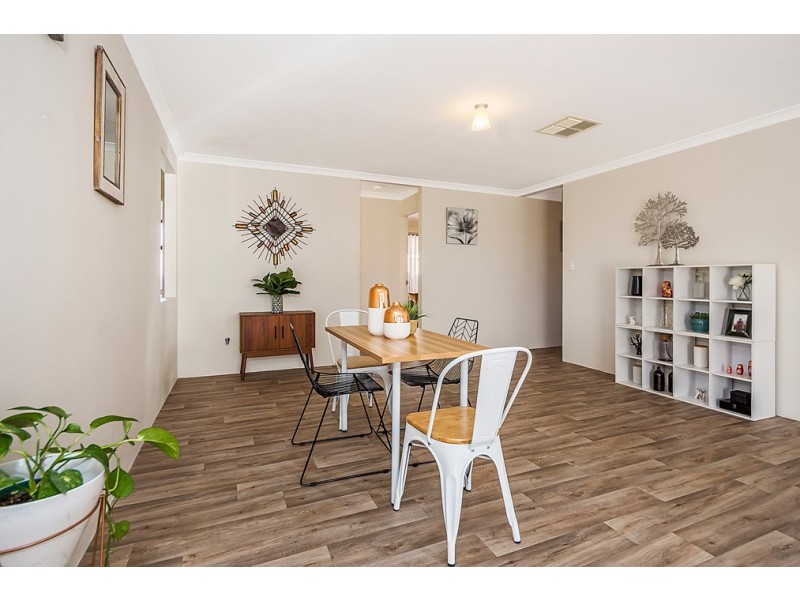 17 Knutsford Crescent, Port Kennedy WA 6172