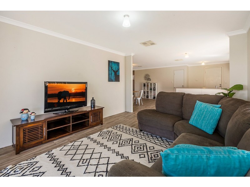 17 Knutsford Crescent, Port Kennedy WA 6172