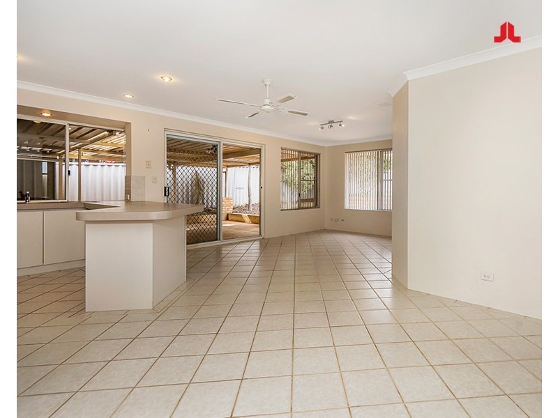 174 Currie Street, Warnbro WA 6169