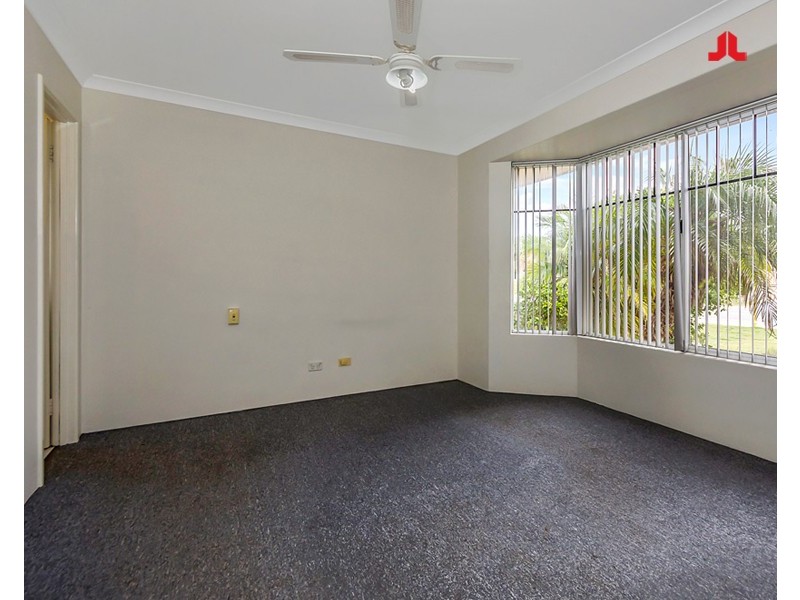 174 Currie Street, Warnbro WA 6169