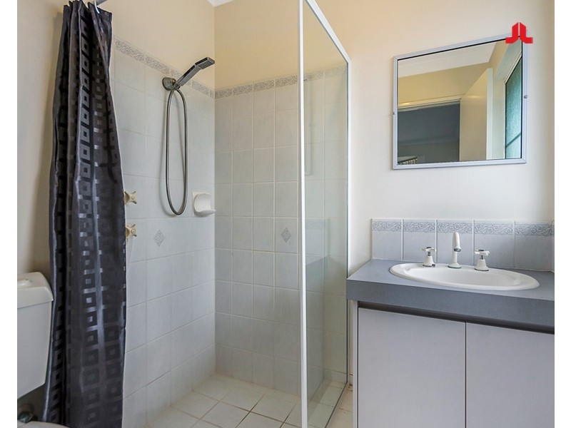 174 Currie Street, Warnbro WA 6169