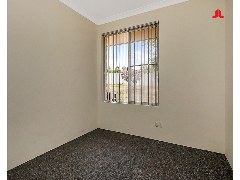 174 Currie Street, Warnbro WA 6169