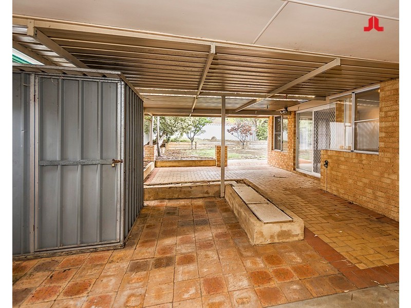 174 Currie Street, Warnbro WA 6169