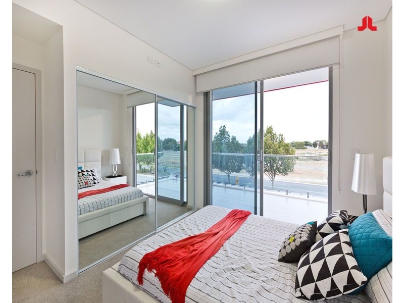 53/95 Chalgrove Avenue, Rockingham WA 6168