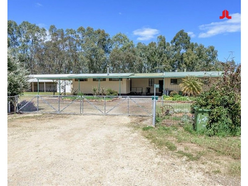 435 Jarrah Road, Hopeland WA 6125