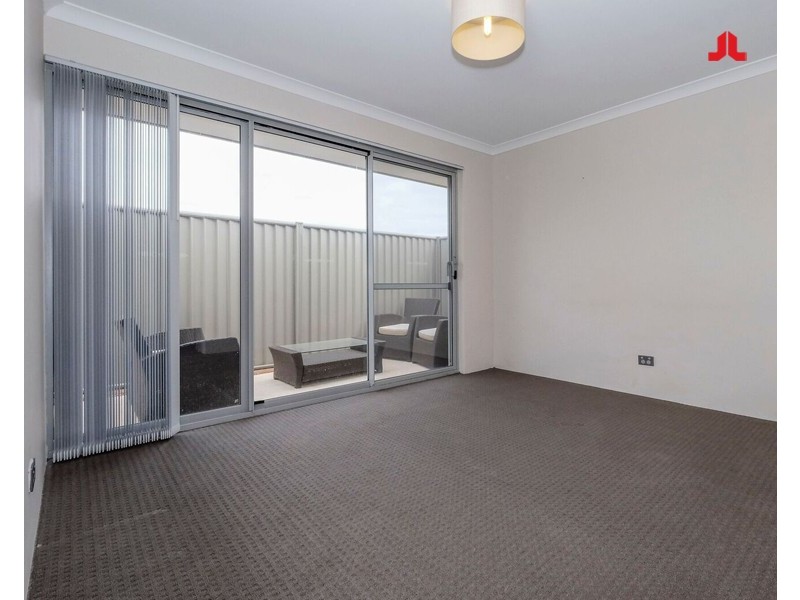 105 Litchfield Circle, Wandi WA 6167