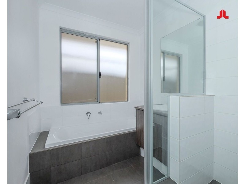 105 Litchfield Circle, Wandi WA 6167
