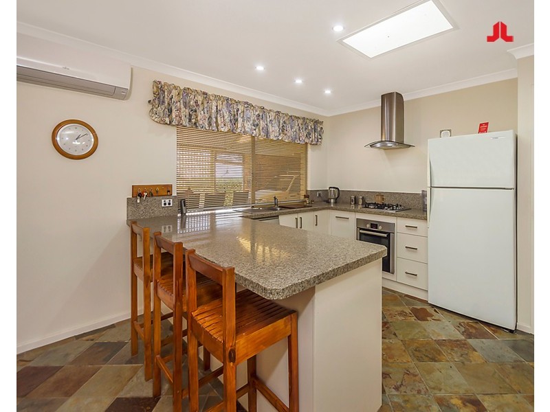 4 Gun Court, Leda WA 6170