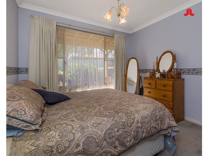 4 Gun Court, Leda WA 6170